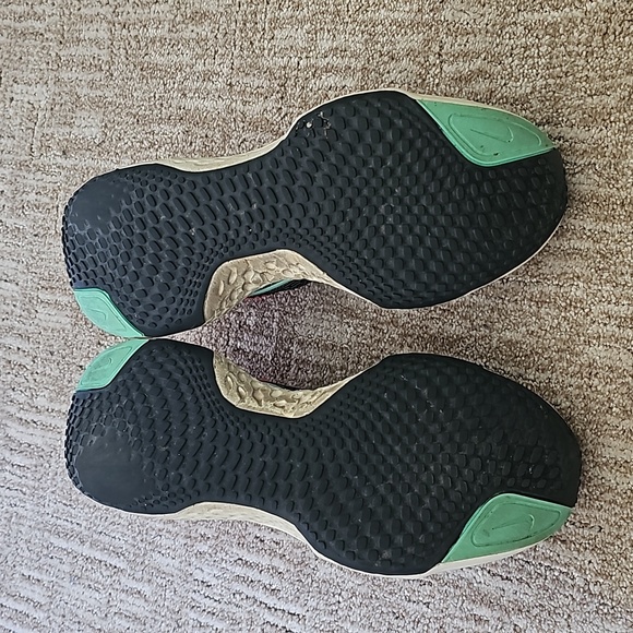 Nike ZoomX Invincible flyknit - Picture 5 of 5